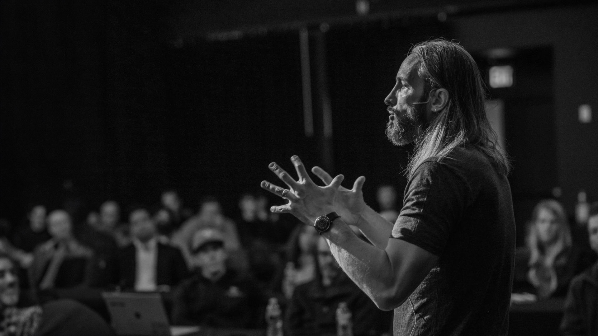 Garrett on stage